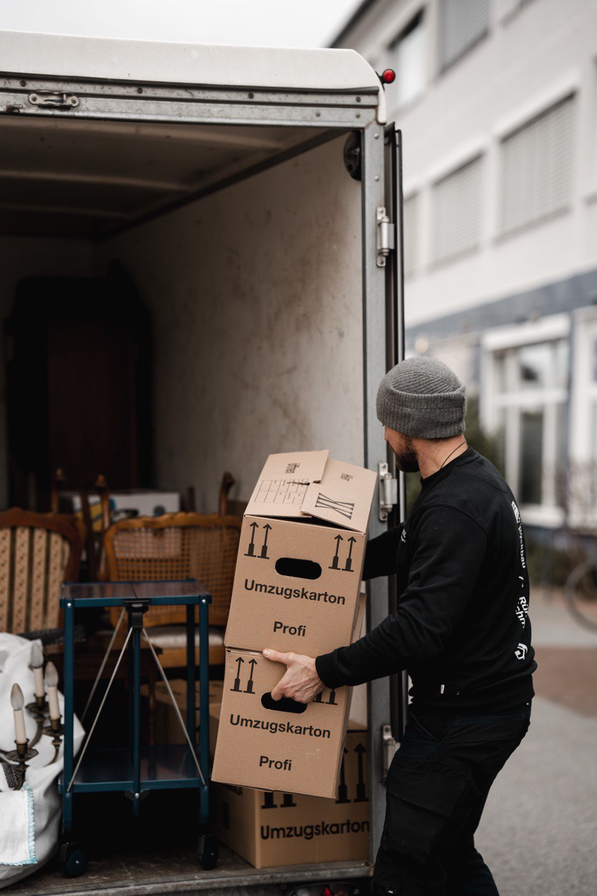 Haushaltsauflösung NRW – professionelle Beladung